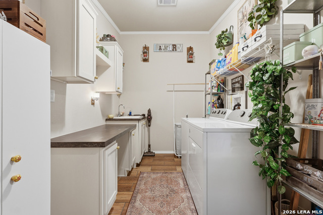 Listing photo id 11 for 24231 Post Oak View