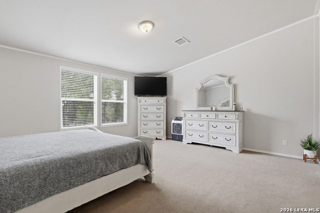 Listing photo id 12 for 24231 Post Oak View