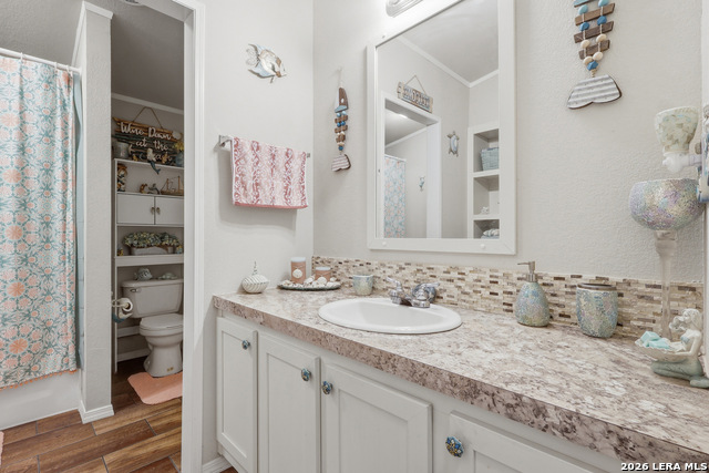 Listing photo id 19 for 24231 Post Oak View