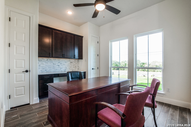 Image 14 of 25 For 1 Patty Way  