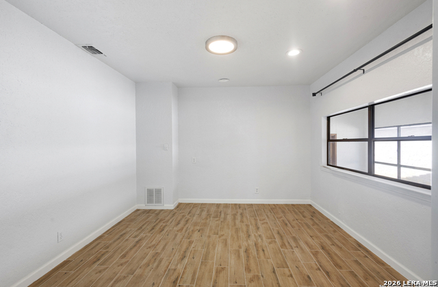 Image 12 of 24 For 29342 Ridgeview