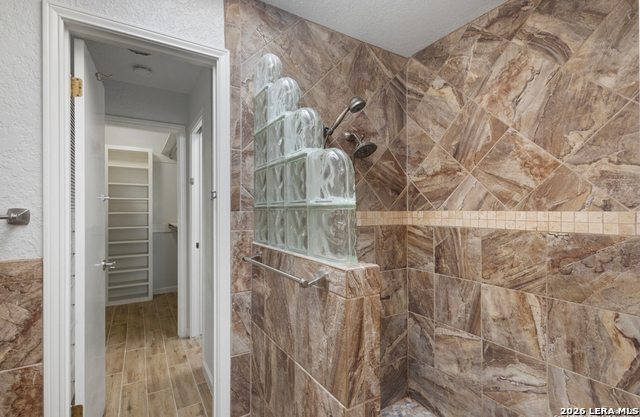 Image 18 of 25 For 29342 Ridgeview