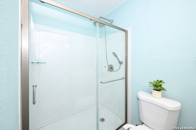 Image 17 of 42 For 11803 Bridge Hampton