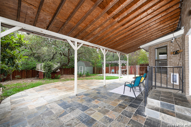 Image 35 of 42 For 11803 Bridge Hampton