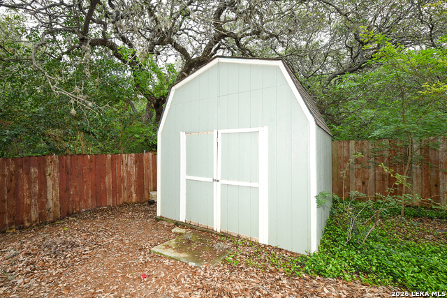 Image 40 of 42 For 11803 Bridge Hampton