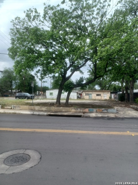 Details for 1537 Saltillo, San Antonio, TX 78207