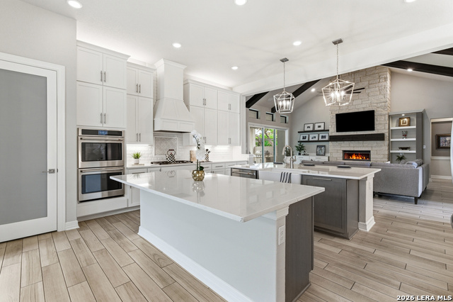 Listing photo id 18 for 3731 Las Casitas