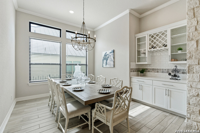 Listing photo id 24 for 3731 Las Casitas