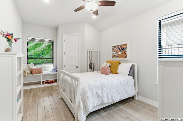 Listing photo id 34 for 3731 Las Casitas
