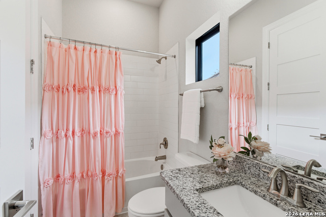Listing photo id 39 for 3731 Las Casitas