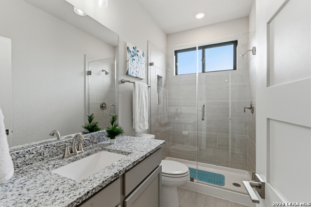 Listing photo id 48 for 3731 Las Casitas