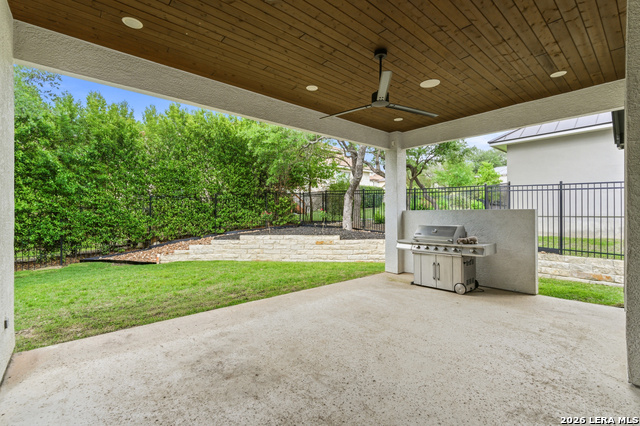 Listing photo id 53 for 3731 Las Casitas
