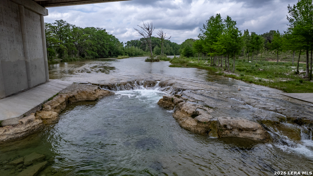 Image 28 of 34 For 607 Fm 1050  