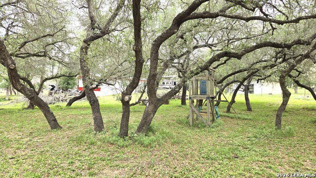 Image 13 of 31 For 318 Shady Oaks