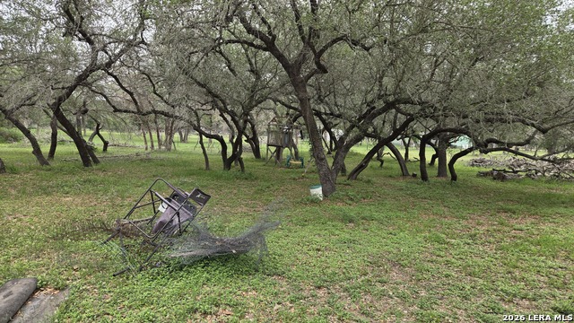 Image 16 of 31 For 318 Shady Oaks