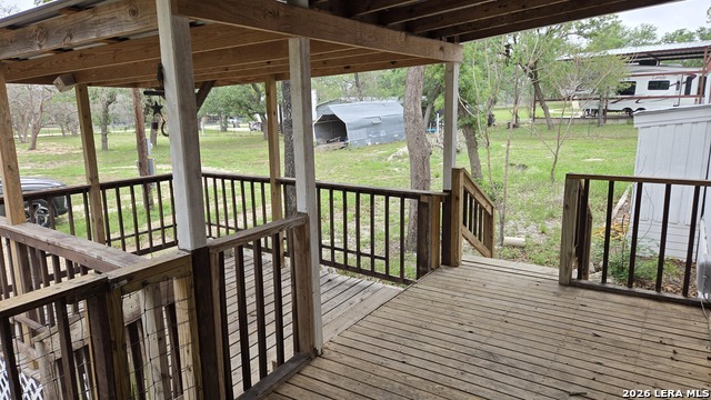 Image 23 of 31 For 318 Shady Oaks