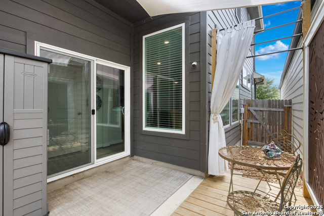 Listing photo id 21 for 12718 Westeros Path