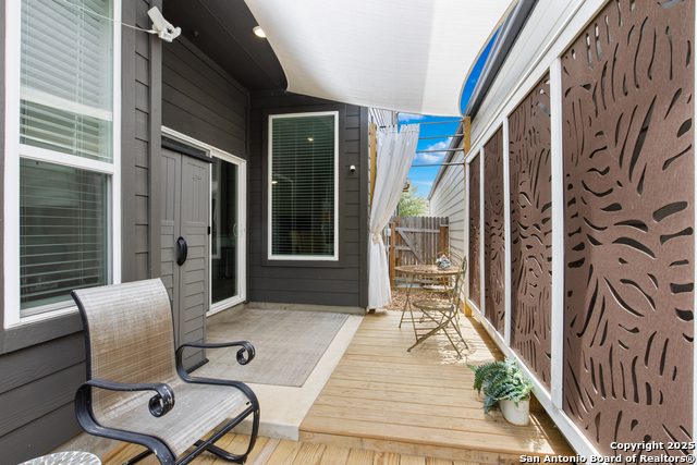 Listing photo id 22 for 12718 Westeros Path