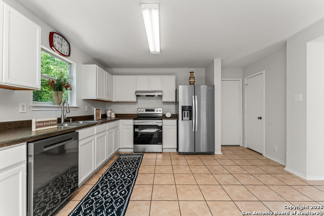 Image 11 of 27 For 931 Marble Point