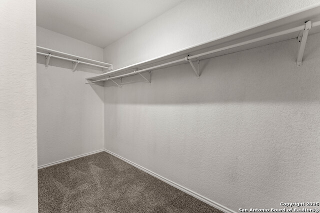 Image 24 of 27 For 931 Marble Point