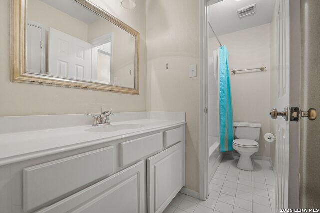 Image 41 of 65 For 2 Tressard  