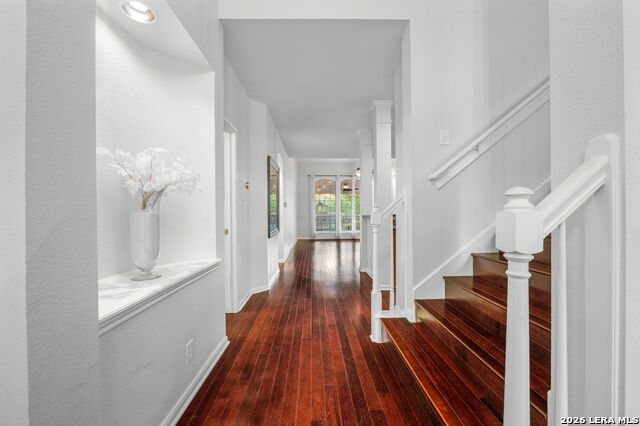 Image 8 of 65 For 2 Tressard  