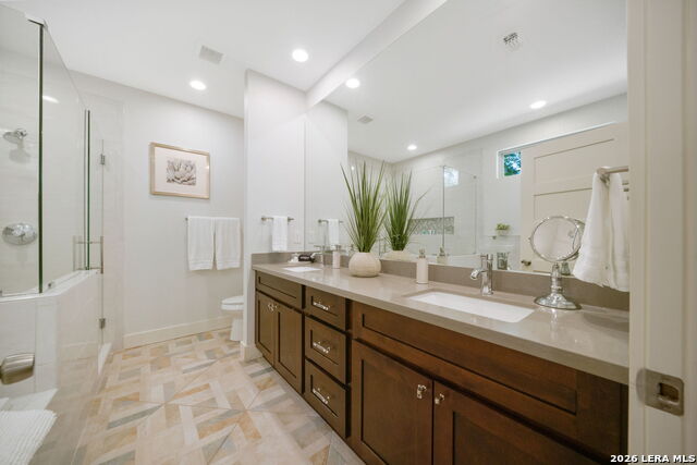 Image 13 of 23 For 123 Tipton  