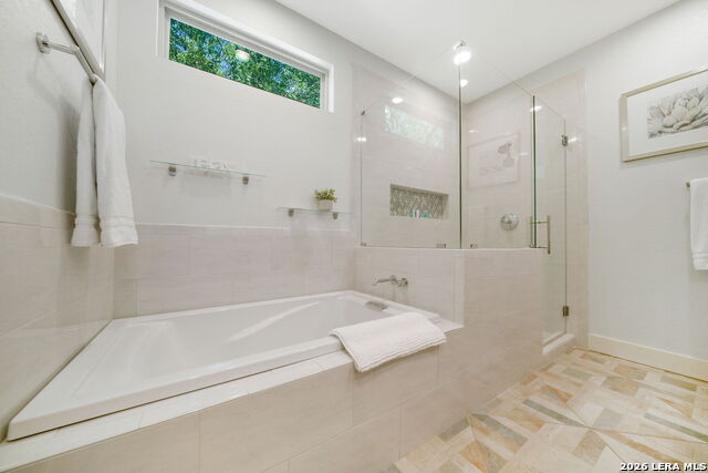 Image 14 of 23 For 123 Tipton  