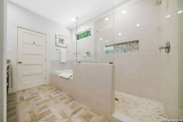 Image 15 of 23 For 123 Tipton  