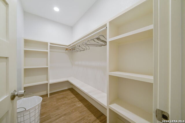 Image 16 of 23 For 123 Tipton  