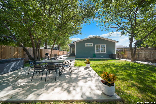 Image 19 of 23 For 123 Tipton  