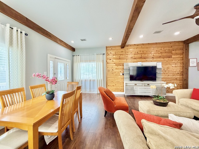 Image 11 of 42 For 702 E Euclid Ave