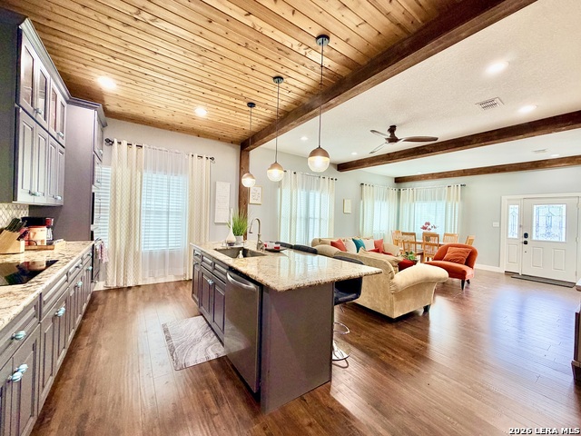 Image 14 of 42 For 702 E Euclid Ave