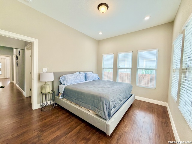 Image 31 of 42 For 702 E Euclid Ave