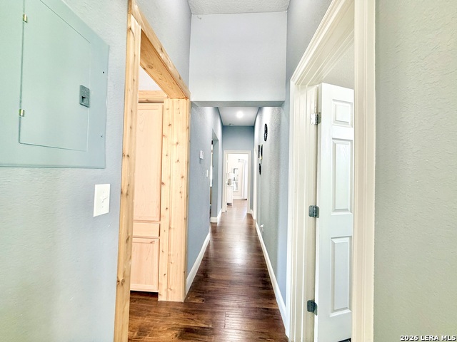 Image 38 of 42 For 702 E Euclid Ave