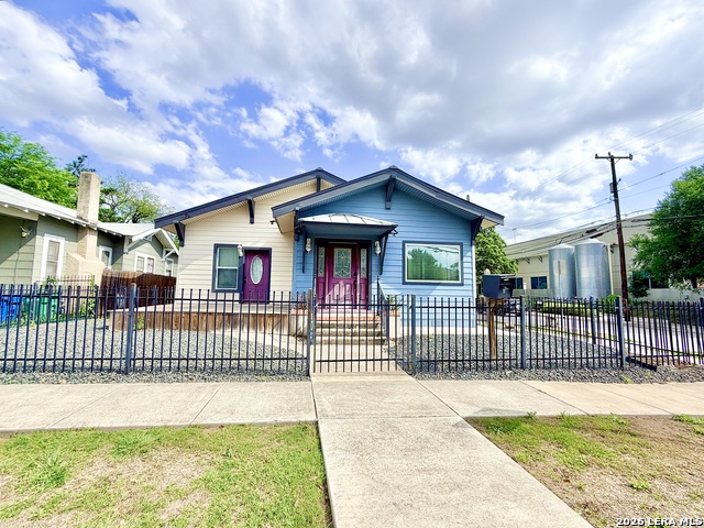 Image 6 of 42 For 702 E Euclid Ave