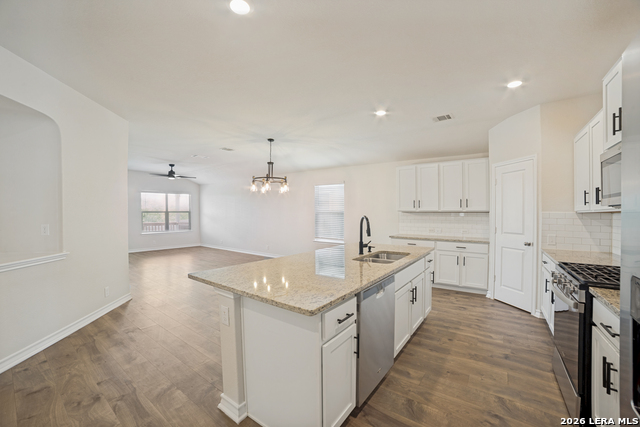 Image 11 of 25 For 13080 Whisper Bend