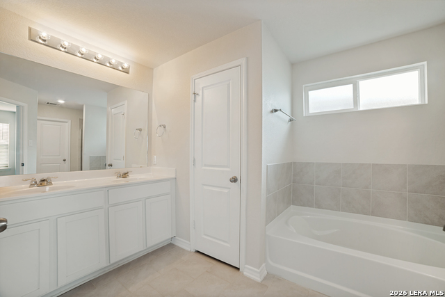 Image 17 of 25 For 13080 Whisper Bend