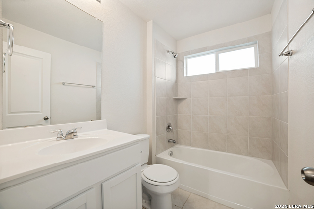 Image 21 of 25 For 13080 Whisper Bend