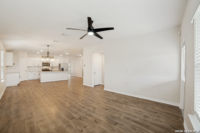 Image 8 of 25 For 13080 Whisper Bend