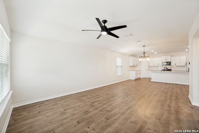 Image 9 of 25 For 13080 Whisper Bend