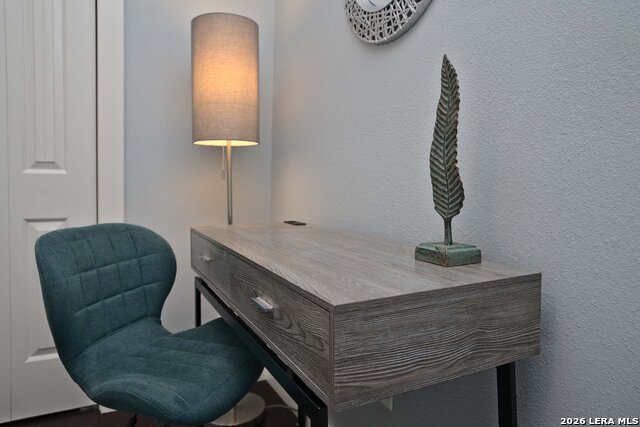 Image 12 of 19 For 521 Dawson St