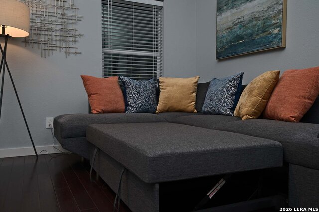 Image 15 of 19 For 521 Dawson St