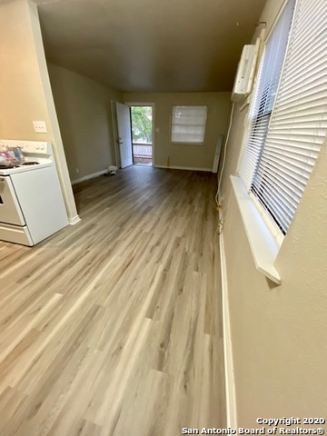 Image 5 of 11 For 7135 Glen Terrace  2