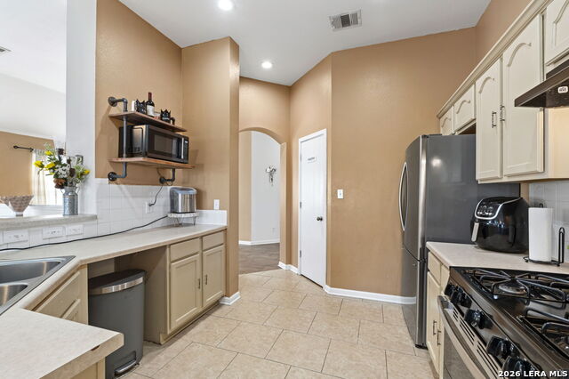 Image 10 of 21 For 8406 Cherisse Dr