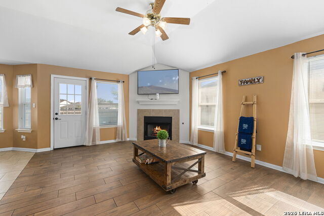 Image 6 of 21 For 8406 Cherisse Dr