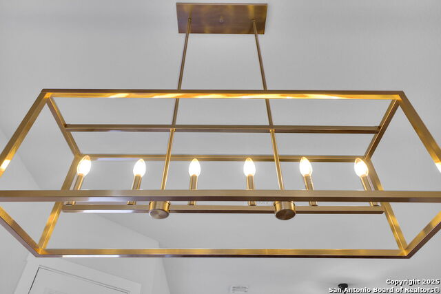 Image 14 of 32 For 5843 Whitby Rd  17