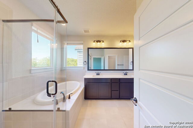 Image 19 of 32 For 5843 Whitby Rd  17