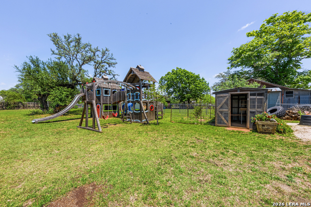 Image 30 of 31 For 117 Woodland Blvd.