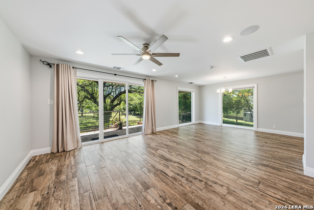 Image 9 of 31 For 117 Woodland Blvd.